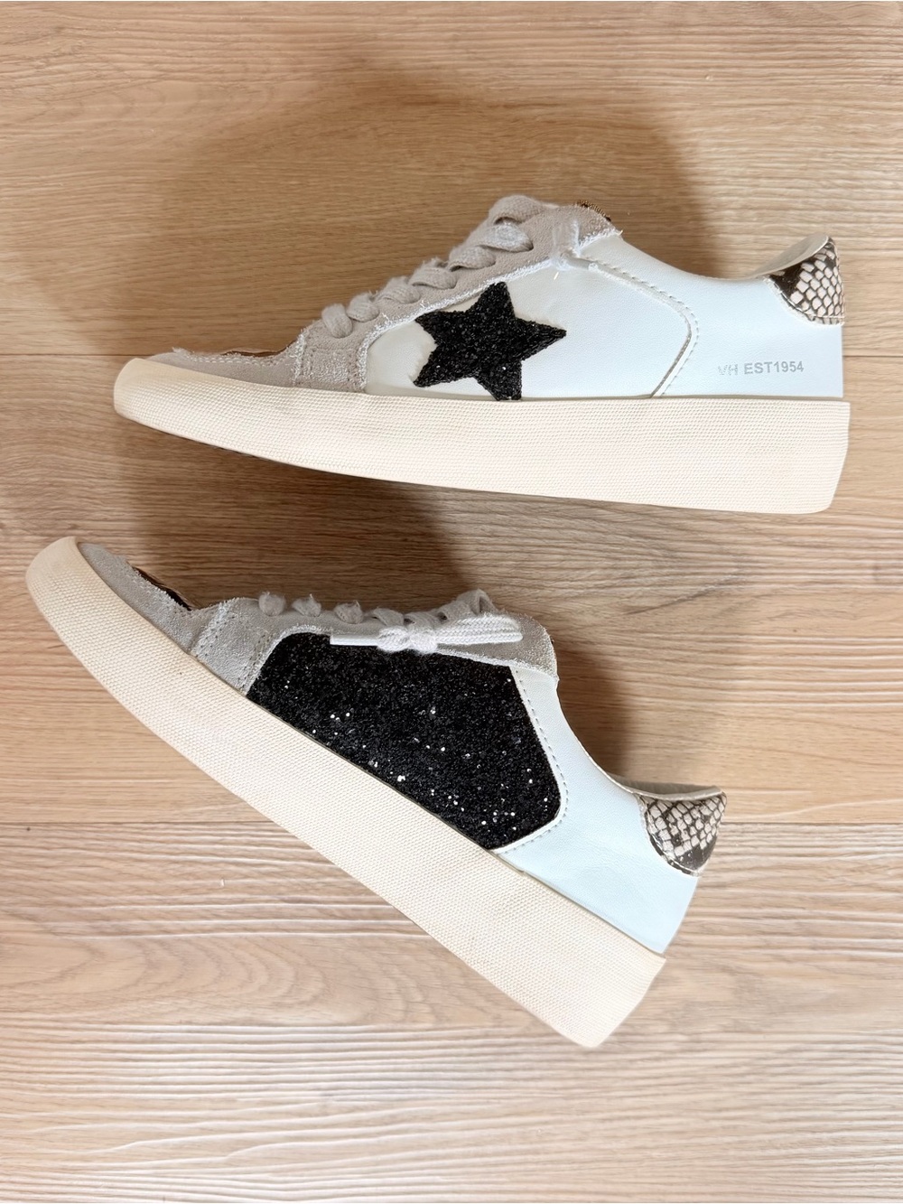Vintage Havana White Sneakers with Black Glitter Star